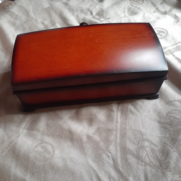 Bombay Co. Jewelry Box Beautiful - Picture 7 of 16